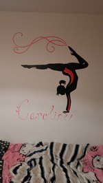 Painting a wall - Gymnast  gymnastka (gymnast.jpg)